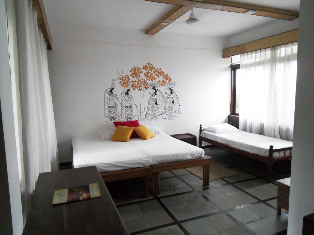 36 Palms Boutique Retreat Hotel Cherai Beach Exterior photo