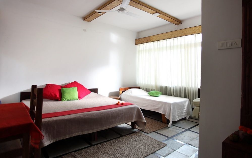 36 Palms Boutique Retreat Hotel Cherai Beach Exterior photo