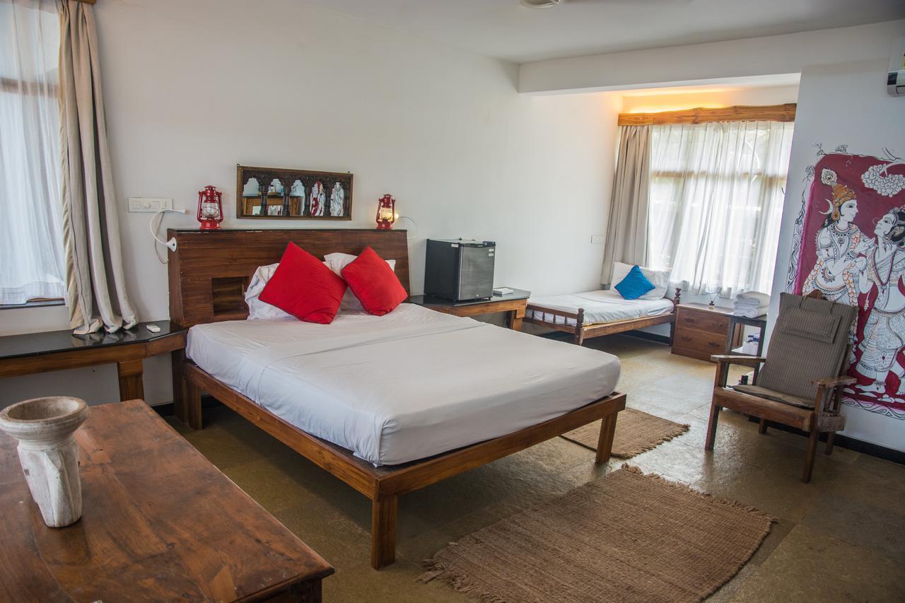 36 Palms Boutique Retreat Hotel Cherai Beach Exterior photo